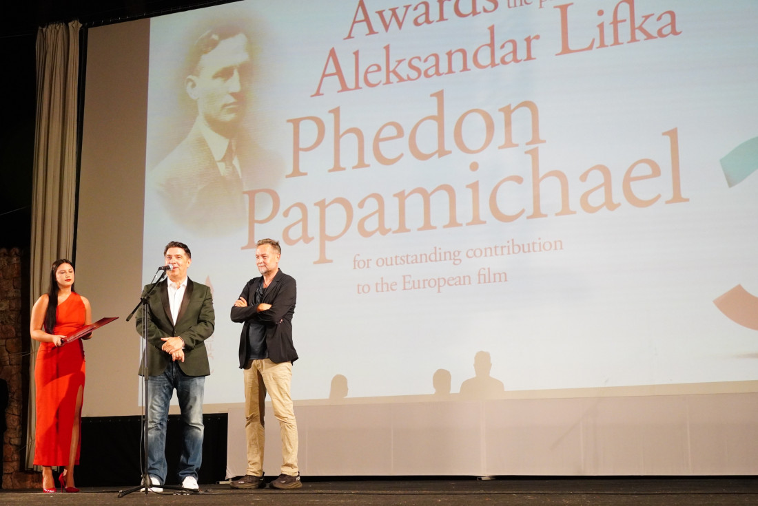 "Nevidljive niti koje mi, glumci, mislima prenosimo do publike": Anici Dobroj uručena nagrada "Aleksandar Lifka" na Paliću (FOTO/VIDEO)