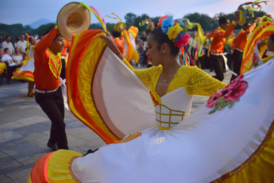 Počeo Etnofest: Večeras defile folklornih ansambala od Gradske plaže do Gradskog trga u Čačku