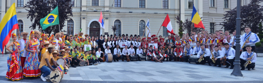 Počeo Etnofest: Večeras defile folklornih ansambala od Gradske plaže do Gradskog trga u Čačku