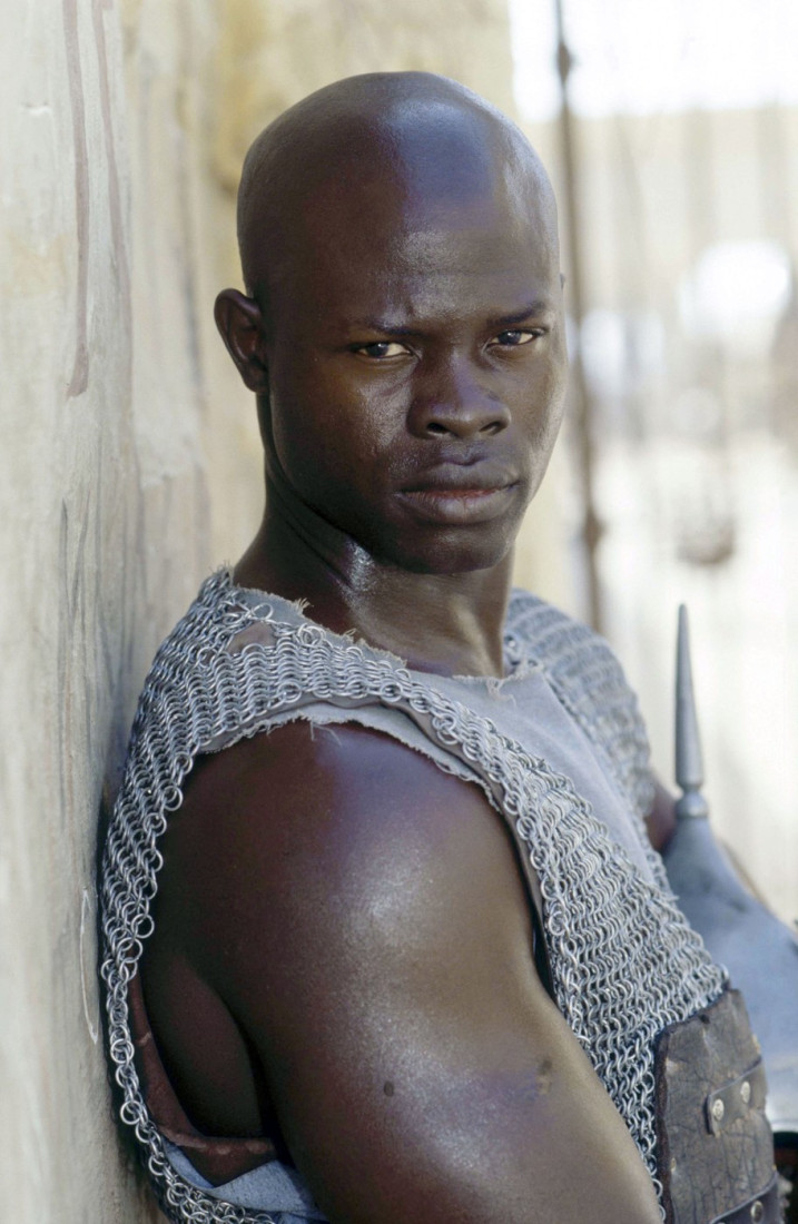 Fanovi razočarani jer u nastavku "Gladijatora" neće biti jednog lika iz originalne priče: Bio je prijatelj Maksimusa (FOTO/VIDEO)