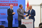 Položen kamen temeljac za fabriku "Ariston" - Vučić poručio: Važan dan za Niš, posao za 300 ljudi
