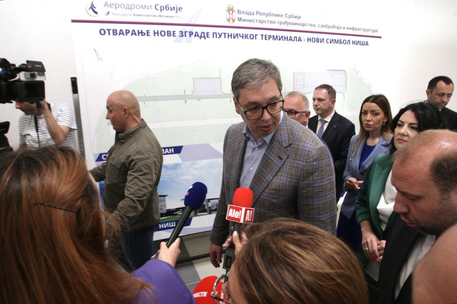 Otvorena nova zgrada terminala na niškom aerodromu - Predsednik Vučić: Predviđeno je dodatnih 60 miliona evra ulaganja (VIDEO)