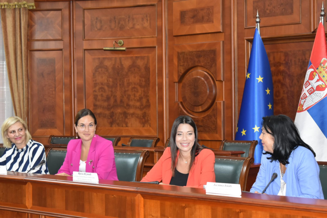 Ministarka Vujović potpisala ugovore sa 14 gradova i opština za nova ulaganja u zaštićena područja na njihovim teritorijama