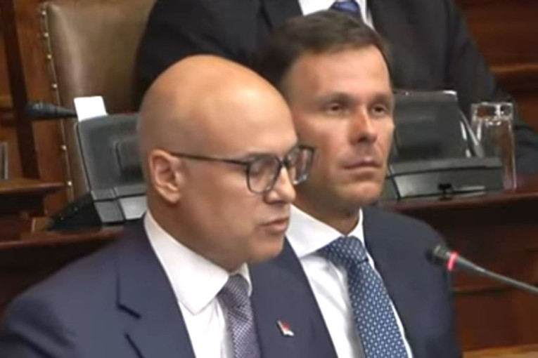 Vučević: Svi građani imaju jednaka prava, Bošnjaci više da konkurišu u institucijama