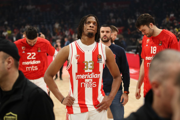 Najavljen kao veliko pojačanje! Gilespi potpisao: Jednogodišnji ugovor sa klubom za koji nikada niste čuli (FOTO)