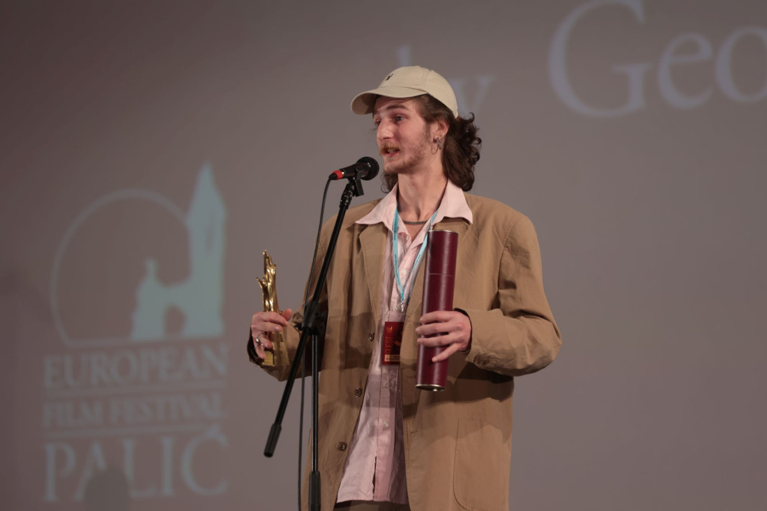 Film "78 dana" o NATO bombardovanju pobednik festivala na Paliću: Pogledajte ko su nagrađeni (FOTO/VIDEO)