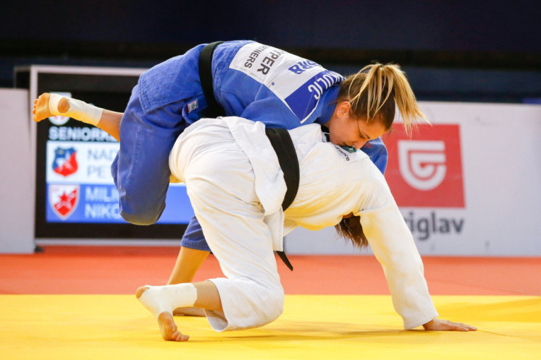 Srbija ostala bez borbe za medalju, ali se pamti istorijska pobeda!