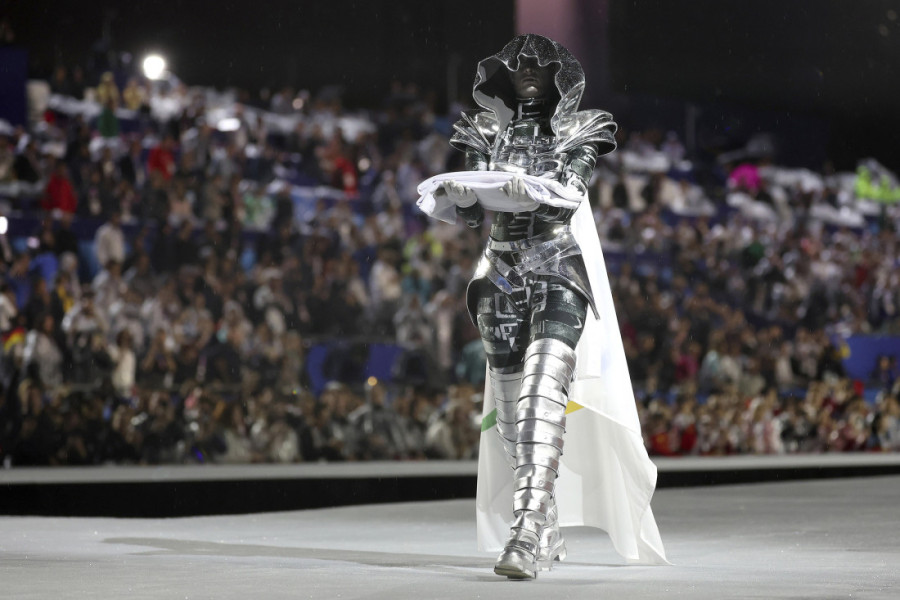 Zaharova: Ceremonija otvaranja Olimpijskih igara veliki neuspeh - izrugali "Poslednju večeru", apostole predstavljali transvestiti!