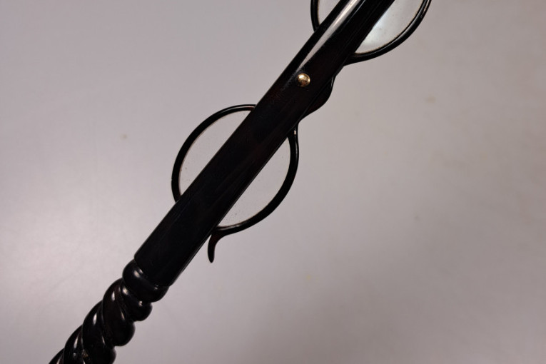 Srbija kupila vredan predmet koji je pripadao dinastiji Obrenović: Istaknut grb i dinastički moto (FOTO)