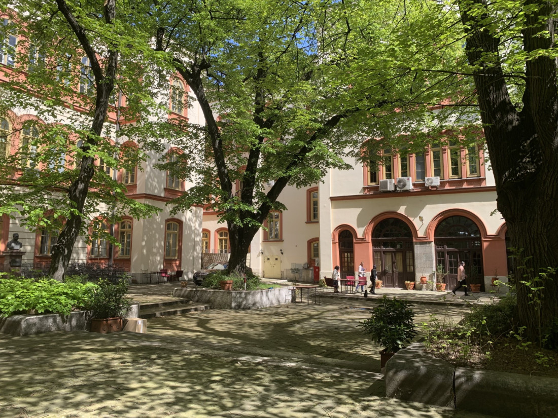 "Ljubavni vremeplov" u "Teatrijumu": Evo koje još predstave ove nedelje možete pogledati (FOTO)