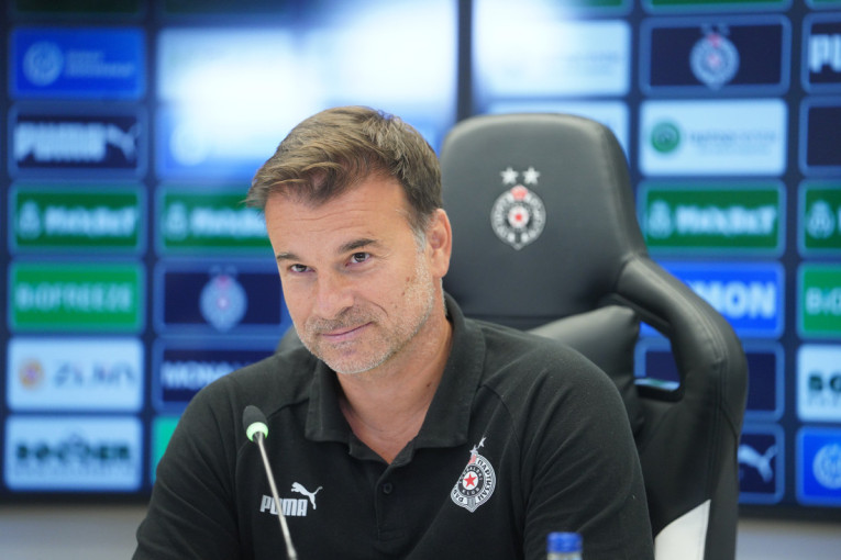 Stanojević pred prvu evropsku utakmicu u Beogradu: Najvažnije je da pokažemo kako se bori za grb Partizana!