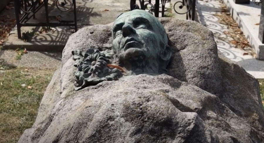 Prolećna sezona obilazaka Novog groblja: Ovo su najavljene ture, a svaka je besplatna!