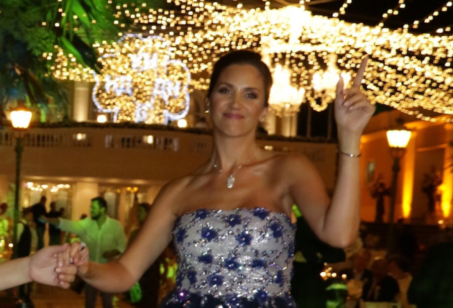 Ima tim koji brine o svemu! Jelena Bin Drai o životu sa šeikom: "Moja deca klanjaju pet puta dnevno"