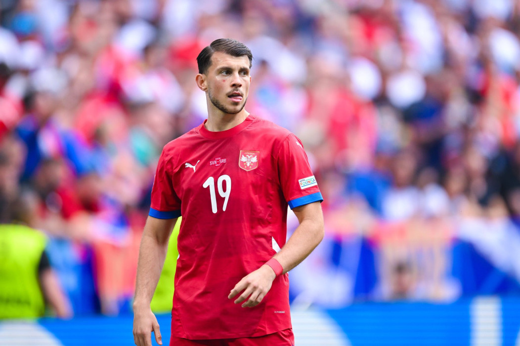 Samardžiću širom otvorena vrata Lacija! Fener u Rimu pazario za 30 miliona evra!