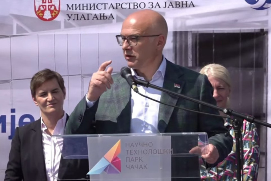 Postavljen kamen temeljac za izgradnju nove zgrade Naučno-tehnološkog parka u Čačku, prisustvovao Vučević (FOTO)