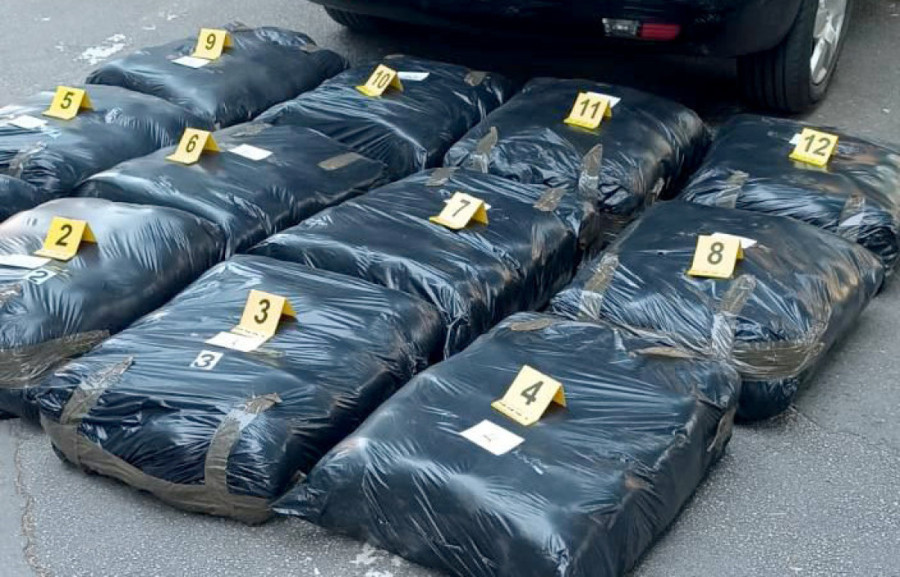 "Pežo" pun rezanog duvana: Muškarac iz okoline Šapca uhapšen u Jagodini (FOTO)