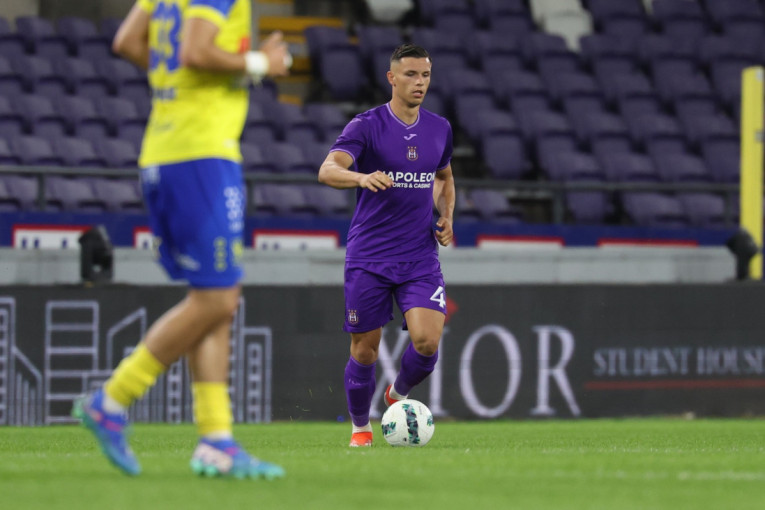 Lajpcig se nameračio na još jednog Srbina: Bikovi su spremili 10.000.000 evra za transfer!