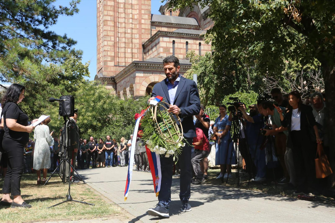 Gradonačelnik Šapić: Tugujmo tiho, a radimo odlučno. Da srpska suza više ne teče bez posledica (FOTO)