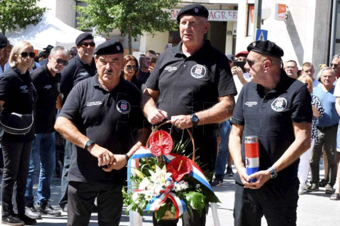 "Za dom spremni" i danas odjekuje Kninom: Hrvati slave pogrom Srba ustaškim pokličem (FOTO)