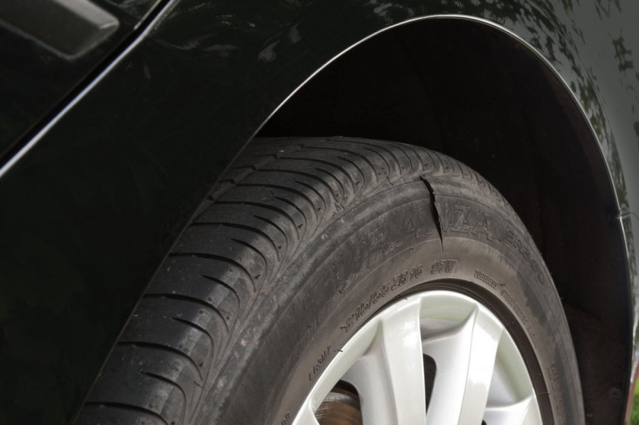 Odlučili ste da ne vozite tokom zime? Ne brinite, uz ovih 10 korisnih saveta vaš automobil će biti spreman za nove izazove na proleće