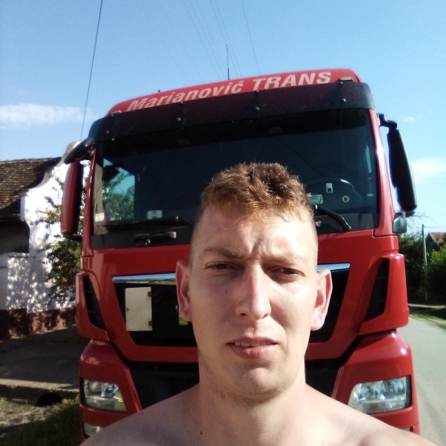 "Nećemo zaboraviti Bačinačkog Kislinga": Prijatelji se potresnim rečima opraštaju od Miroslava koji se utopio u Sotskom jezeru (FOTO)