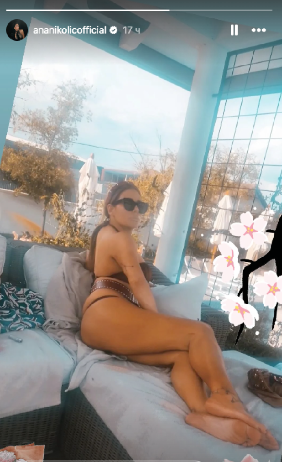 Opet je zapalila internet: Ana Nikolić grmi u kupaćem, a uz ove namirnice istopila je 50 kila sala (FOTO)