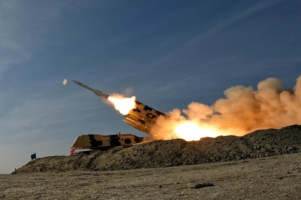 Sprečen teroristički napad ispred banke: Policija intervenisala, napadač uhapšen u poslednjem momentu