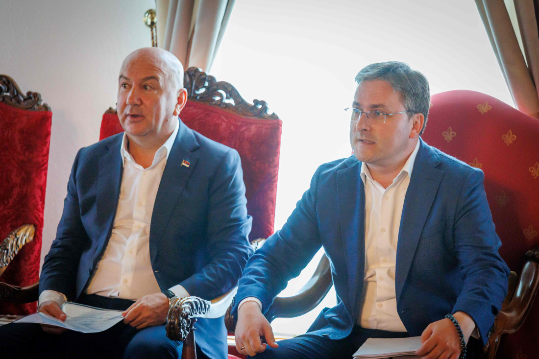 Selaković: Do kraja godine završetak obnove oštećenih objekata u Hilandaru