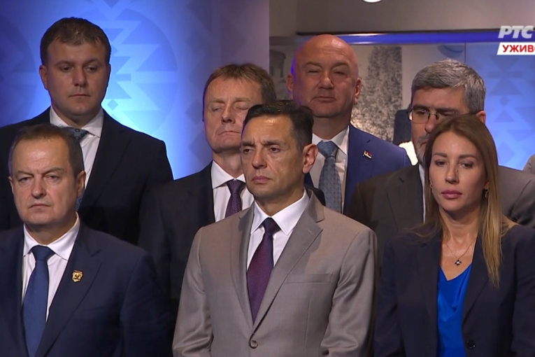 Vučević predstavio rezultate 100 dana rada vlade! "Temelj, sigurnost, snaga, napredak - Srbija radi!"