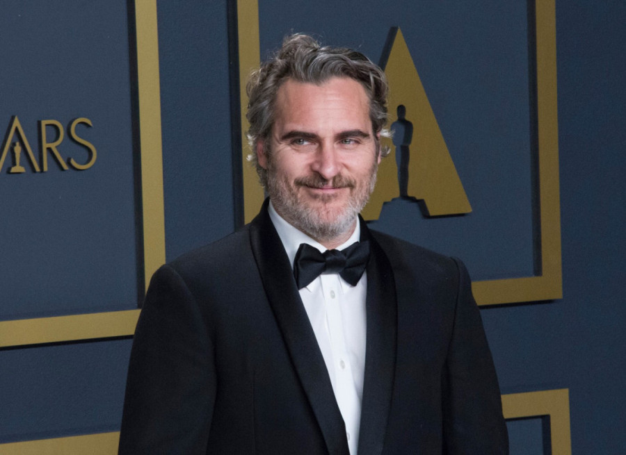 Insistirao na eskplicitnim gej scenama, a onda odustao od filma: Hoakinu Finiksu zbog nedavnog skandala preti tužba