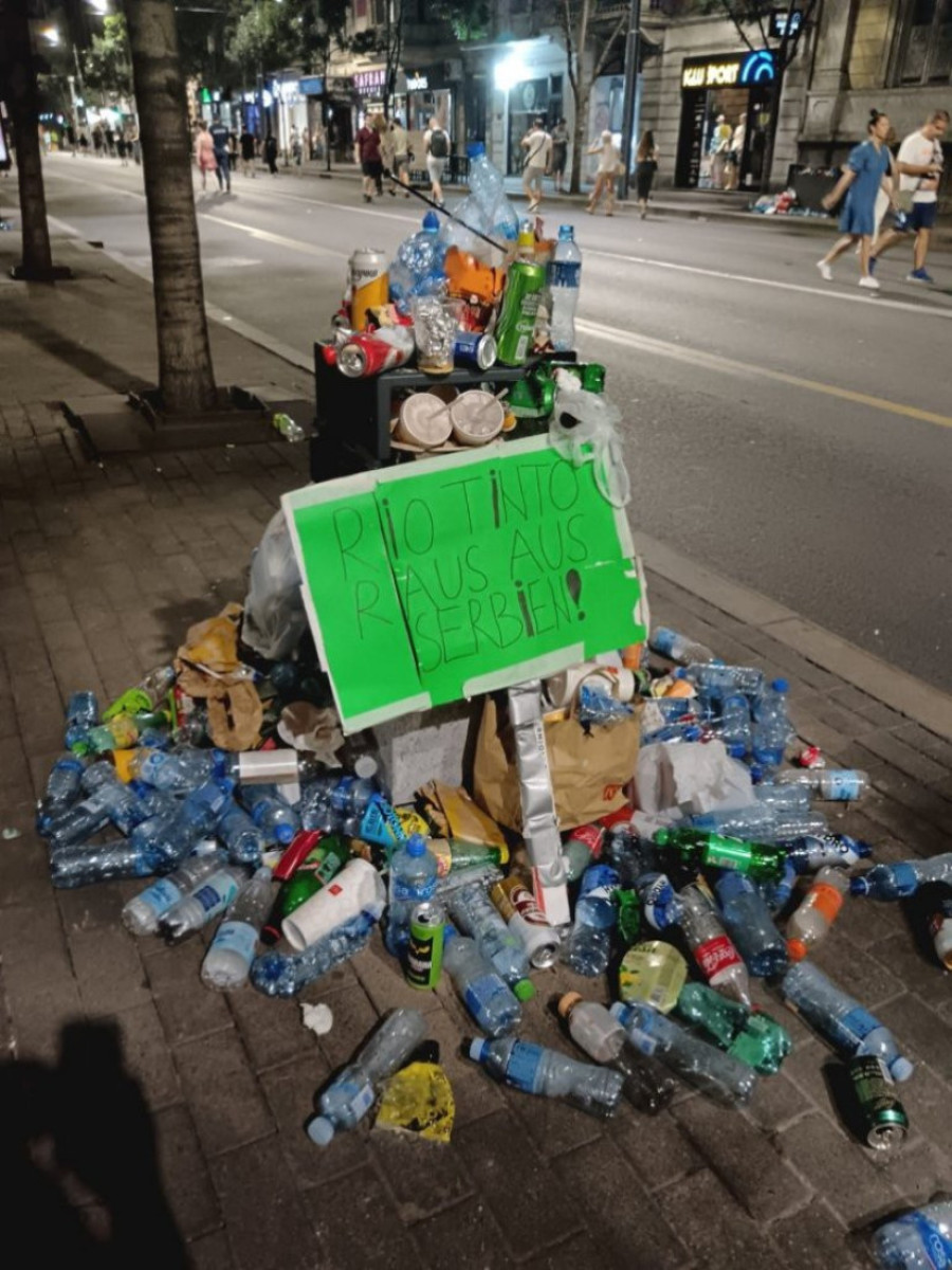 Još jednom pokazali koliko im je stalo do životne sredine: Lažni ekolozi iza sebe ostavili gomile smeća! (FOTO)