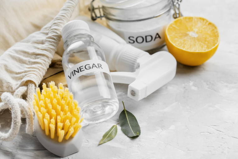 Soda bikarbona nije čarobni prah za čišćenje: Evo gde zaista pomaže, a gde može da napravi više štete nego koristi