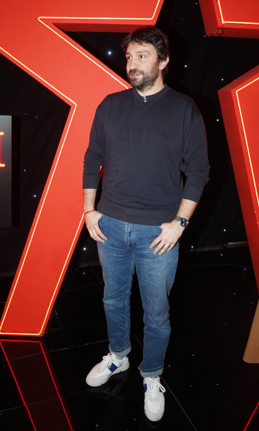 "Devojka me je prevarila sa najboljim drugom dok sam ja bio tu, dobio sam i snimak": Naš glumac zbog bivše završio na psihoterapiji