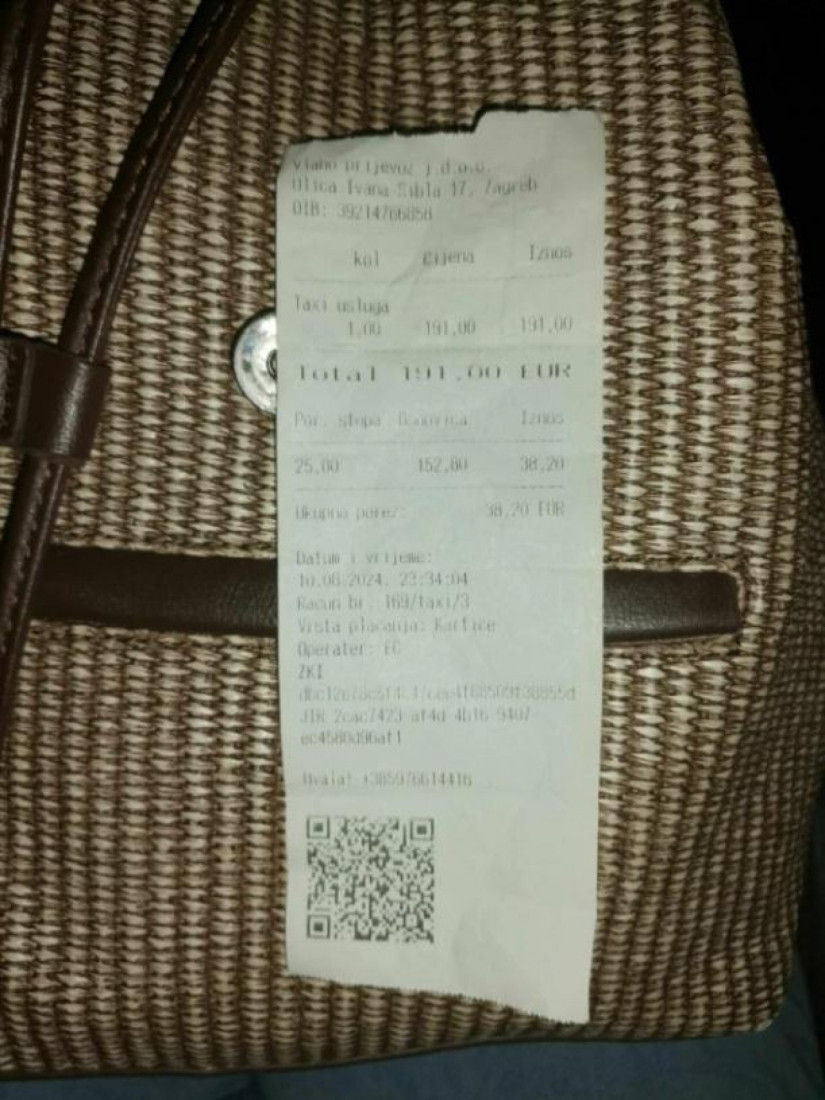 Taksista pokušao da "opljačka" ženu: Tražio joj 190 evra za 15 minuta vožnje, pa je zaključao u autu (FOTO)