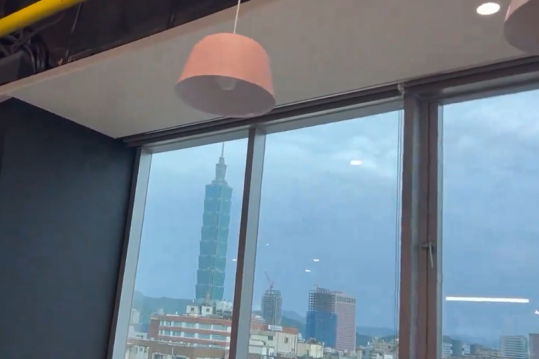 Snažan zemljotres pogodio Tajvan! Tresle se zgrade u Tajpeju (VIDEO)