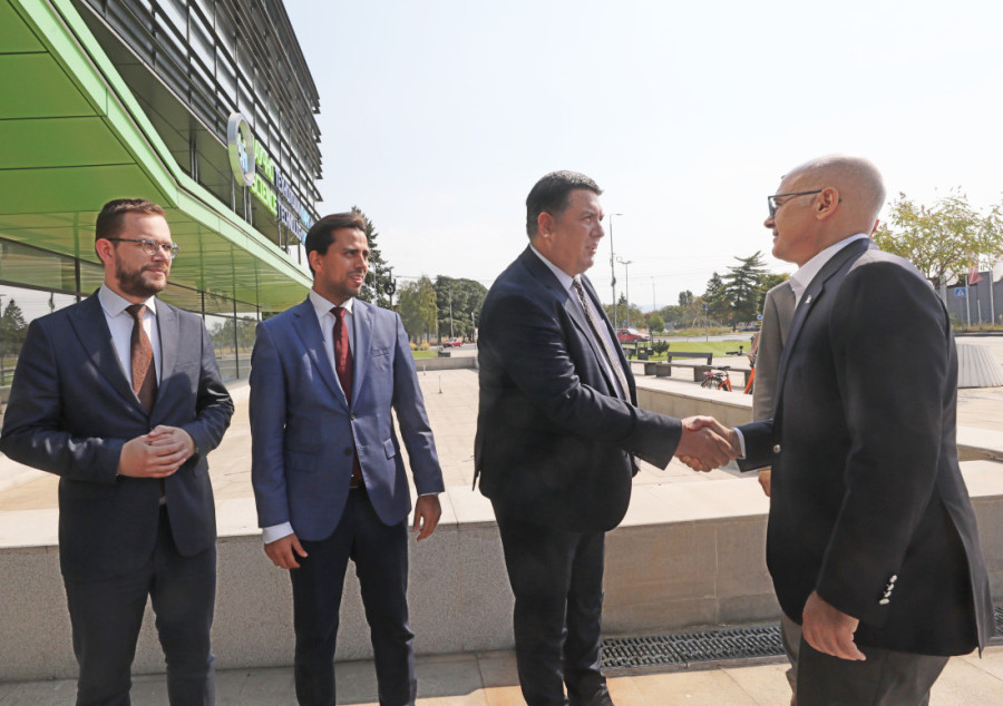 "Niš je to zaslužio"! Vučеvić: Krеćеmo sa izgradnjom novog porodilišta (FOTO)