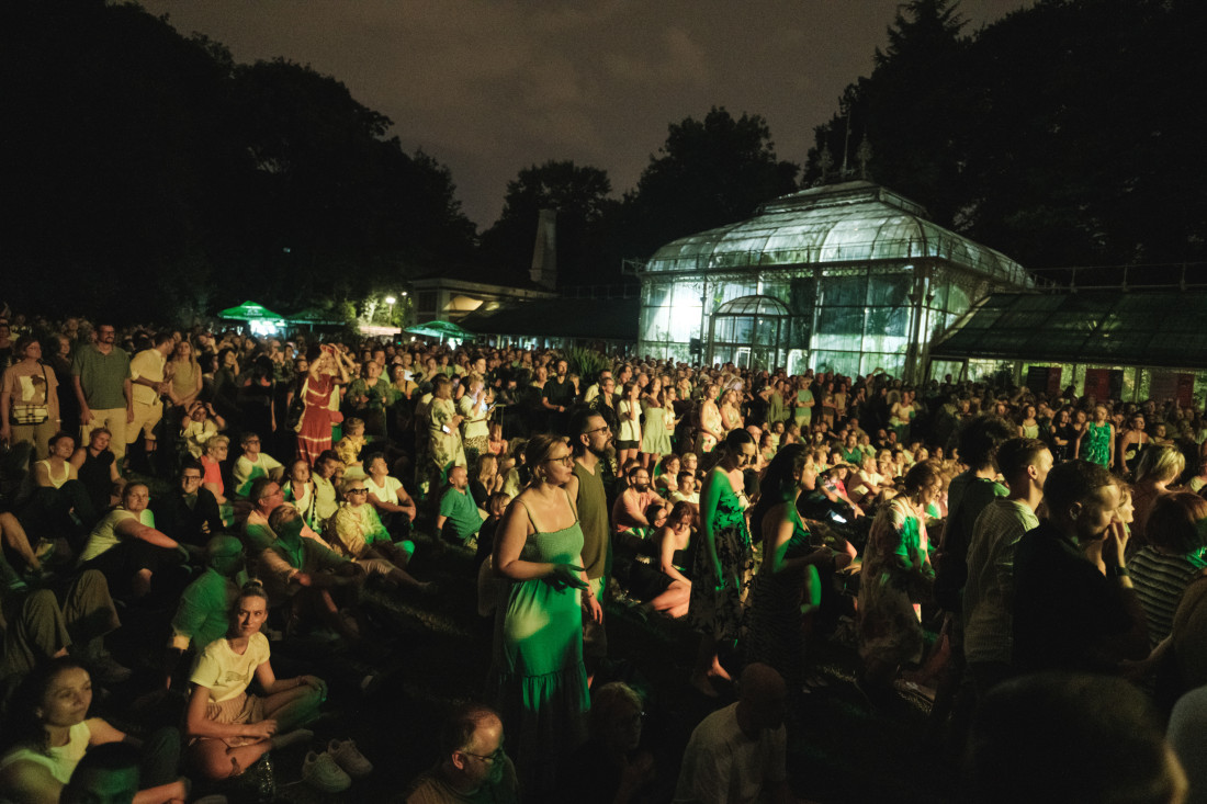 U vreloj avgustovskoj noći  uz munje i gromove Josipa Lisac nastupila u Beogradu: I dalje je ista "Boginja" (FOTO/VIDEO)