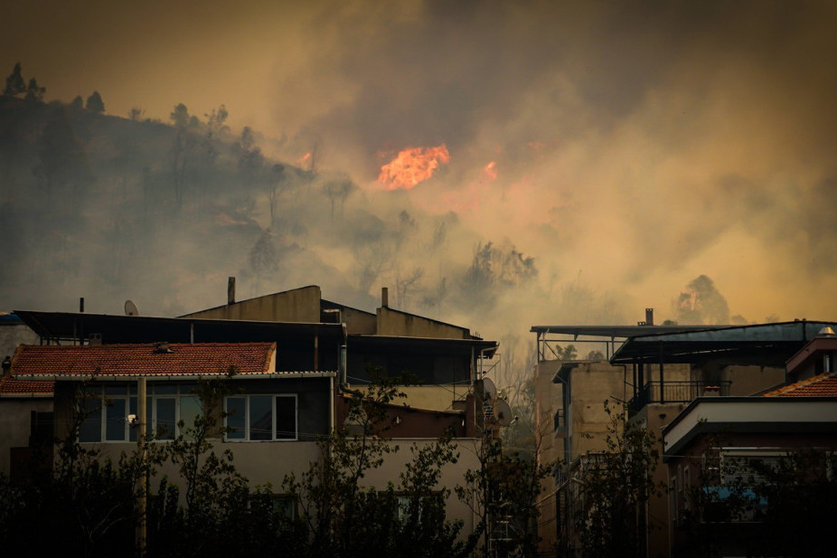 U Turskoj trenutno aktivno 69 požara! Skoro 5.000 ljudi i 1.218 vozila učestvuje u gašenju!