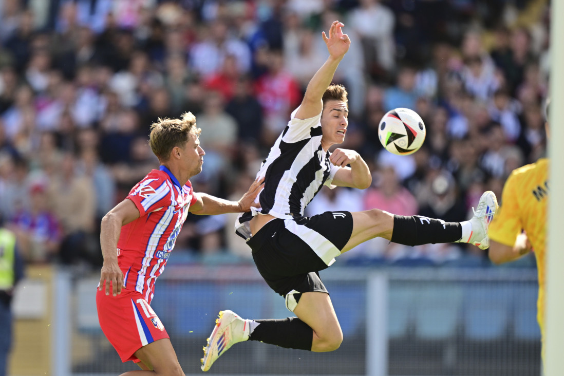 Juventus predstavio novu desetku: Posle Platinija, Bađa i Del Pjera, "magični broj" ide na njegova leđa (FOTO)