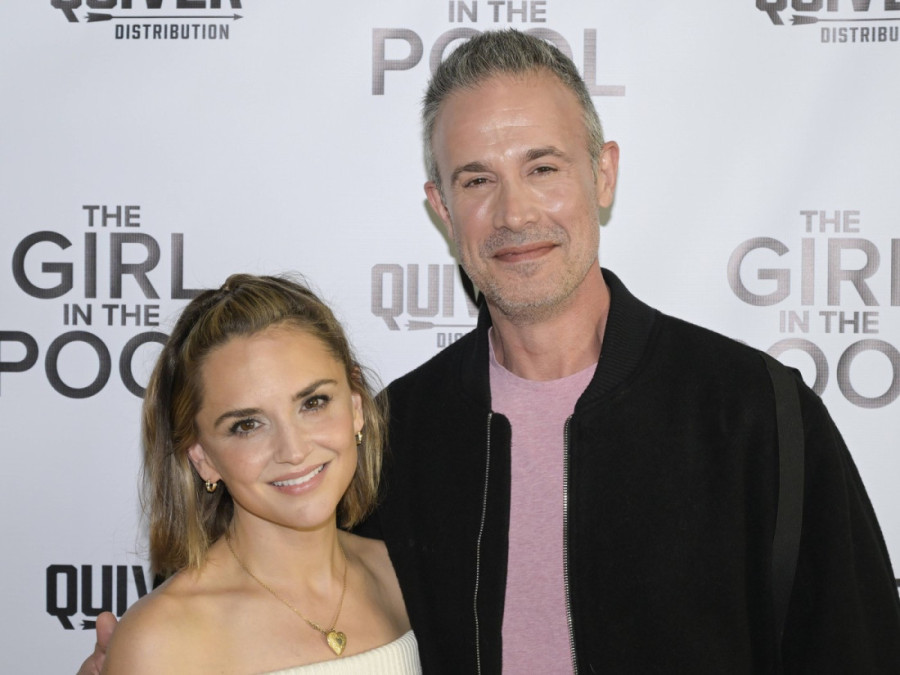 Ovako danas izgledaju Lejni i Zek iz filma „Ona je ta"! Niko ne može da veruje da je on od nje stariji samo tri godine (FOTO)