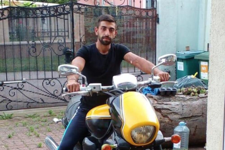 Supruga nestalog Kristijana (27) za 24sedam: Ušao je u autobus za Lebane i od tada mu se gubi svaki trag