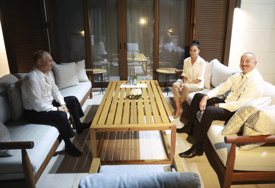 Putin doputovao u Azerbejdžan: Svečani doček i večera kod Alijeva