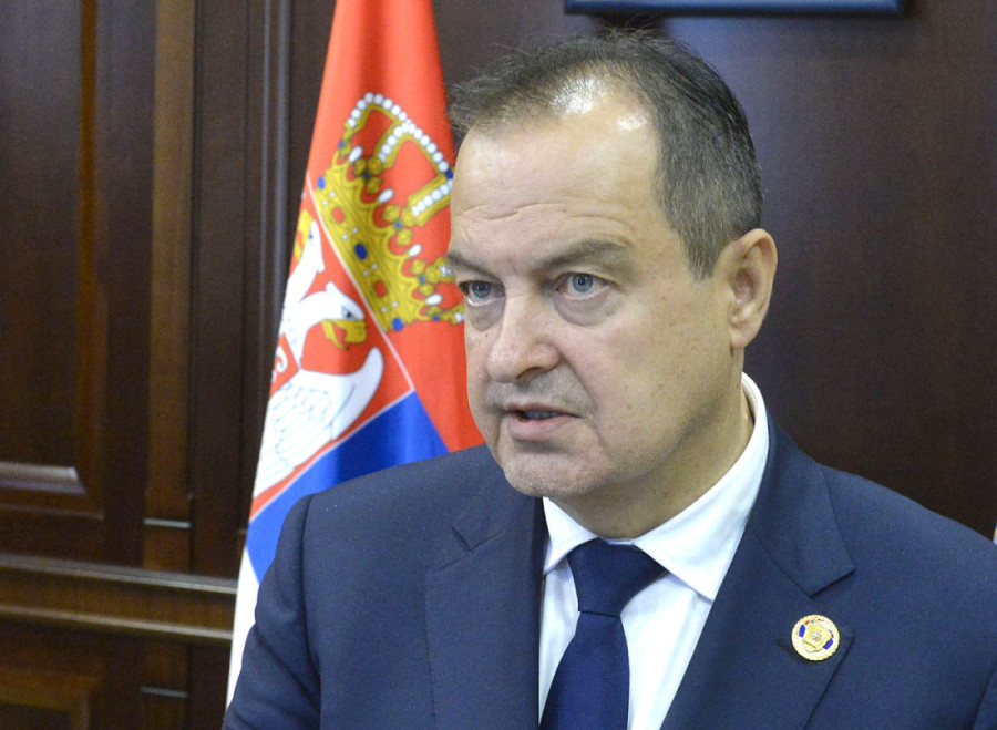 Karleuša oštro o Severininom privođenju na granici: Ko još zove tu bolesnicu da peva?! Morala bi da potpiše da se izvinjava!