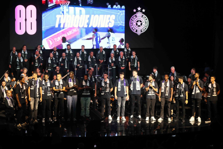 Partizan na spektakularan način predstavio novi tim! Crno-bela simfonija će obići Evropu i svet! (FOTO/VIDEO)