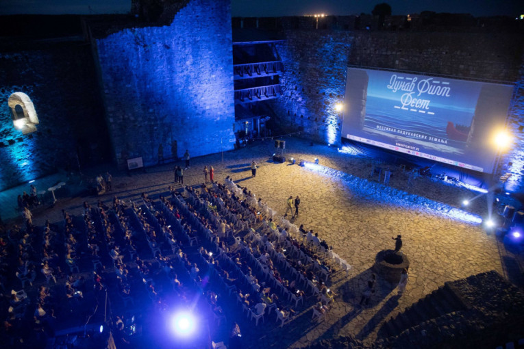 Sve je spremno za osmi Dunav Film Fest: Magija sedme umetnosti pod zvezdama (FOTO)