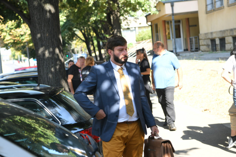 Plakala i sudija: Dramatični detalji sa suđenju Urošu Blažiću, ključna je trudnica (VIDEO)