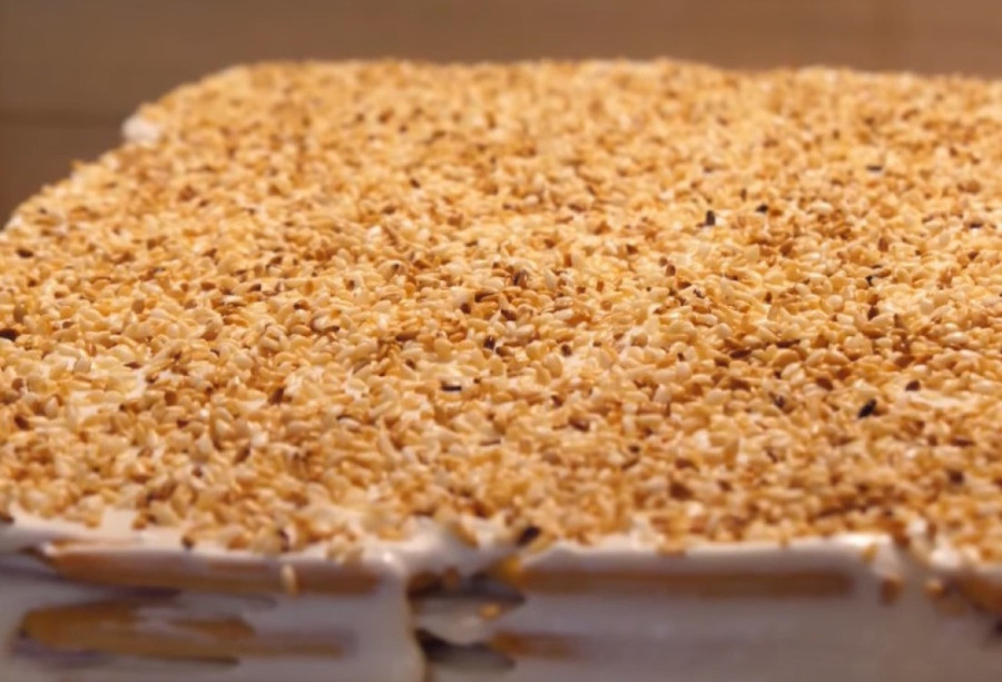 Recept dana: Slana torta sa krekerima, pravi se najbrže od svih, pa uklapa u svako posluženje