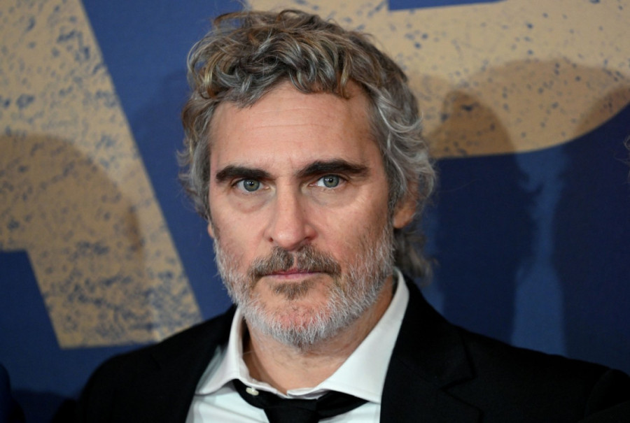 Satima se skrivao u garderobi i neprestano izvinjavao Marion Kotijar: Pakao Hoakina Finiksa (FOTO/VIDEO)