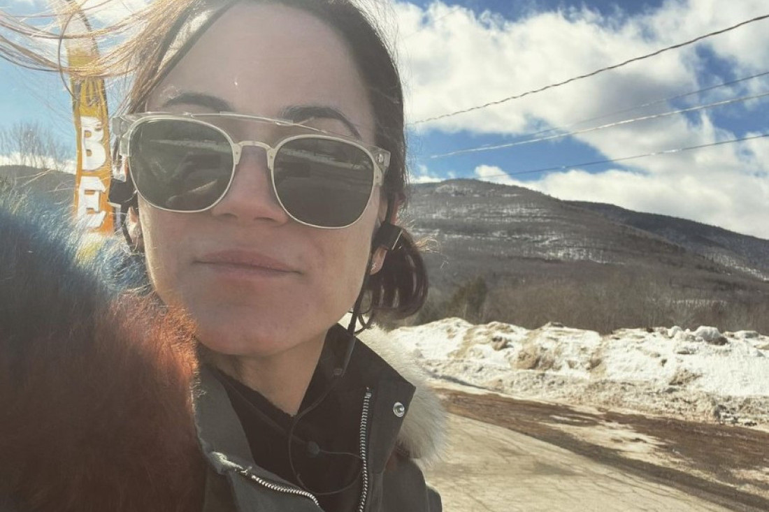 Skandal! Poznata glumica pretukla dečka zbog ljubomore: Policija je privela, isplivala i fotografija! (FOTO)