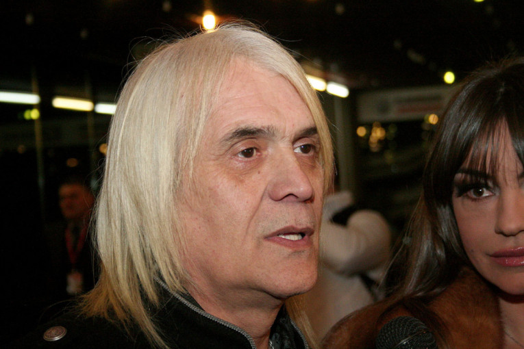 "Bora nikako nije dobro, molimo se!" Ovo su novi detalji o zdravstvenom stanju rokera